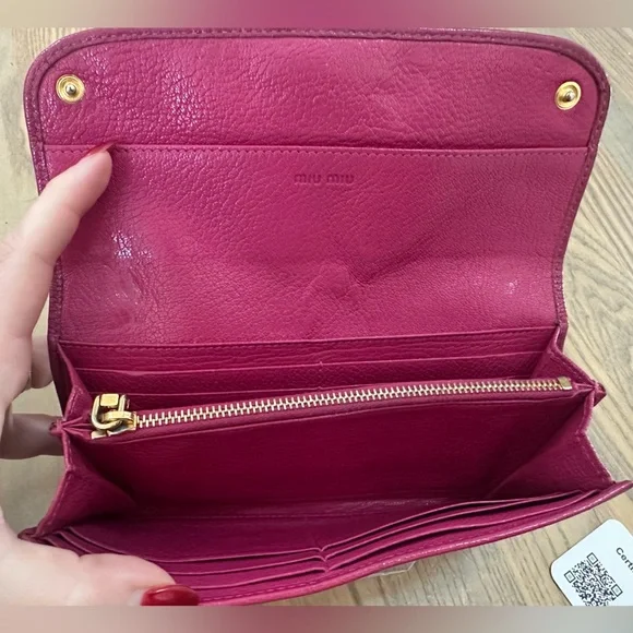 Miu Miu Magenta Leather Bi-Fold Wallet with Chain and COA - Picture 7 of 12